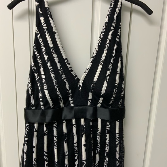 Frank Lyman Dress - Picture 2 of 4